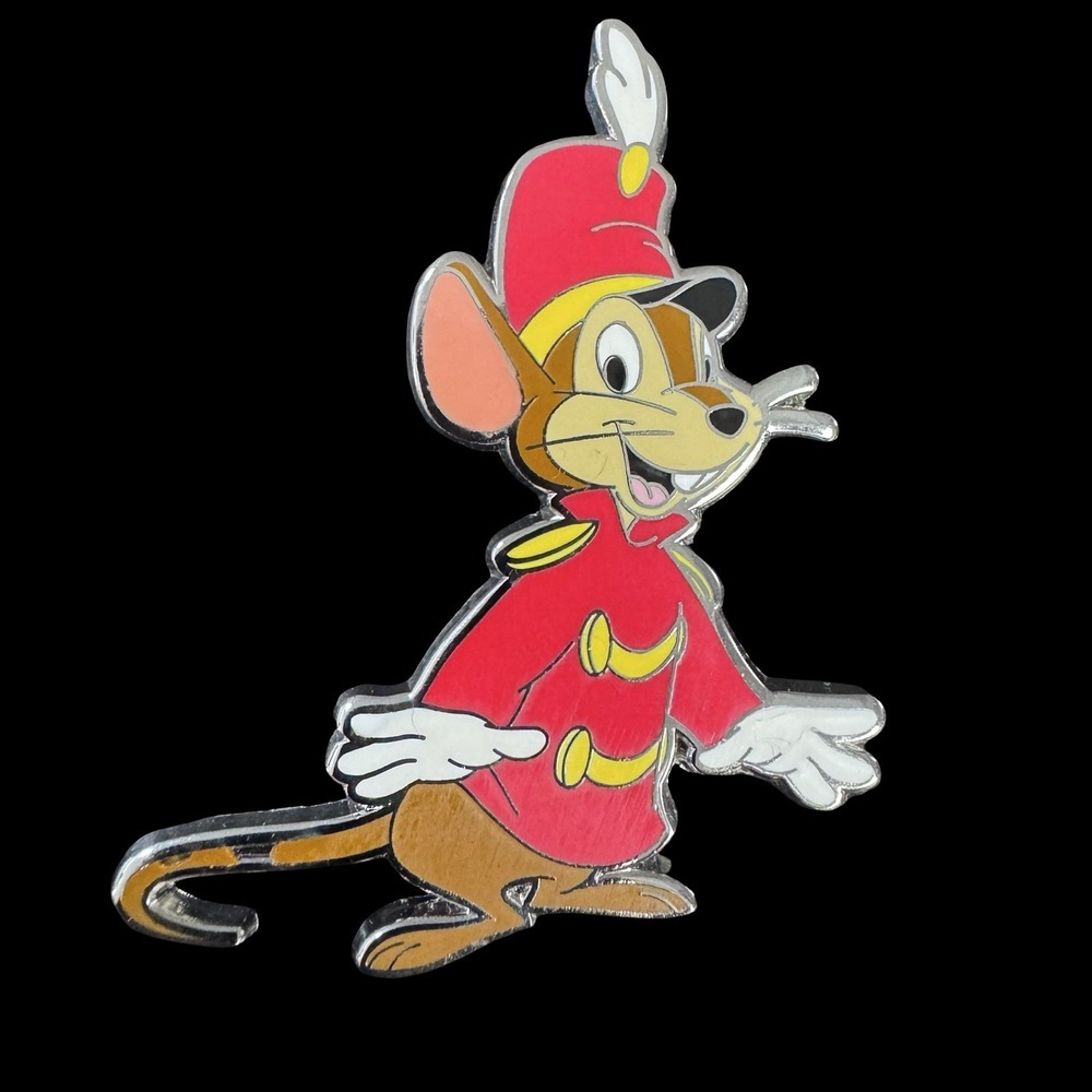 Disney Timothy Q. Mouse Dumbo The Flying Elephant Standing Arms Out Disney Pin